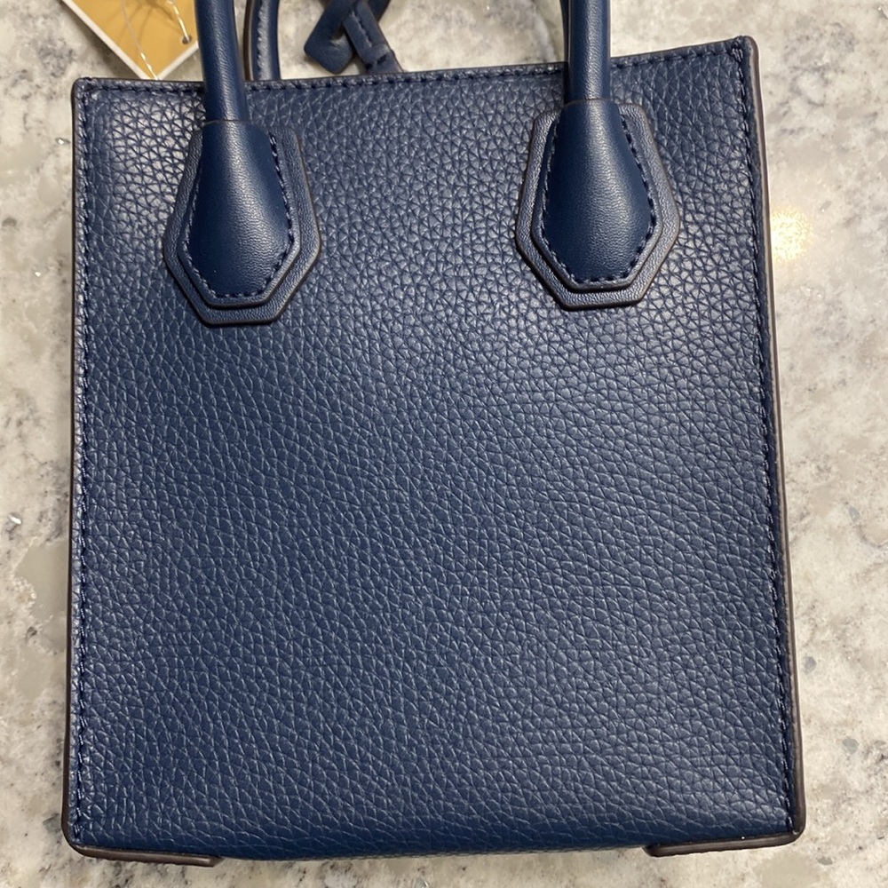 NWT MICHAEL Michael Kors Mercer Extra Small Pebbled Leather Crossbody - Picture 4 of 8